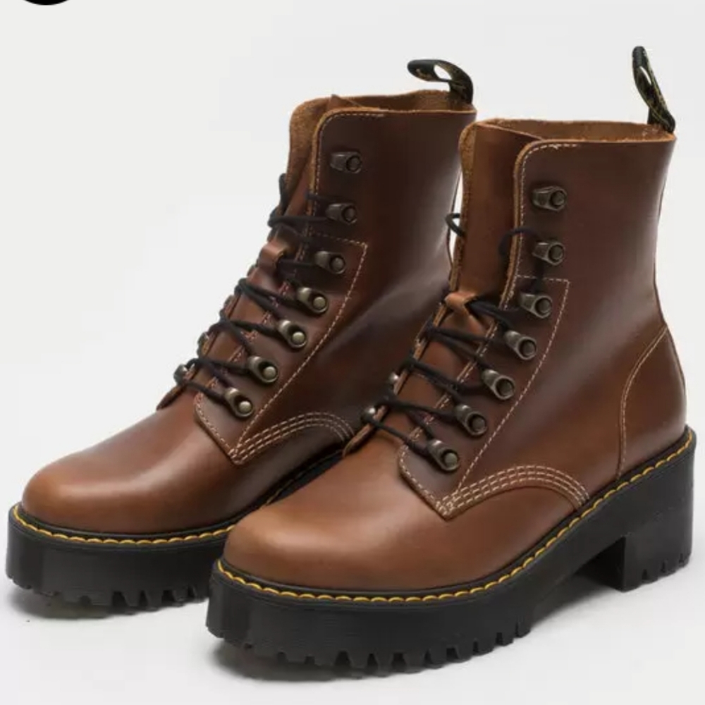 Dr.Martin's Leona healed brown boots